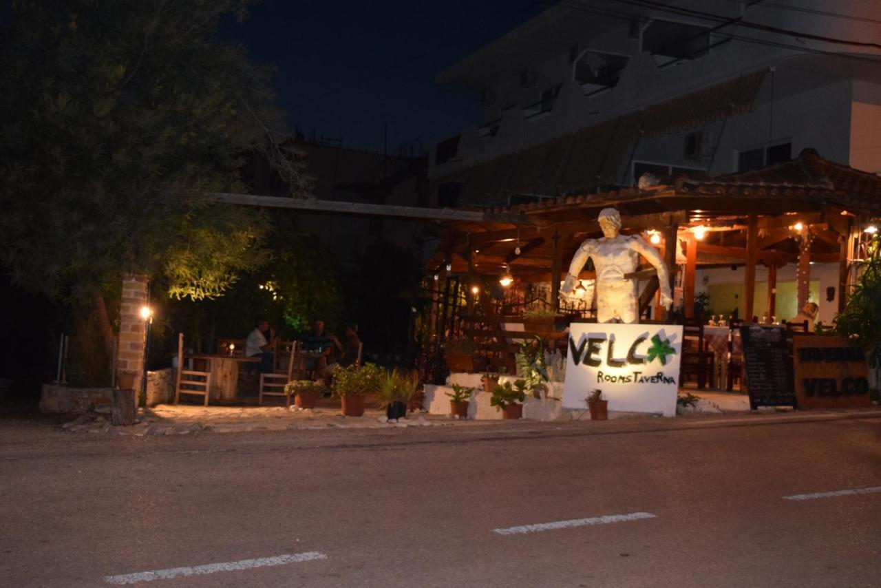 Velco Bb Himara Bed and Breakfast Buitenkant foto