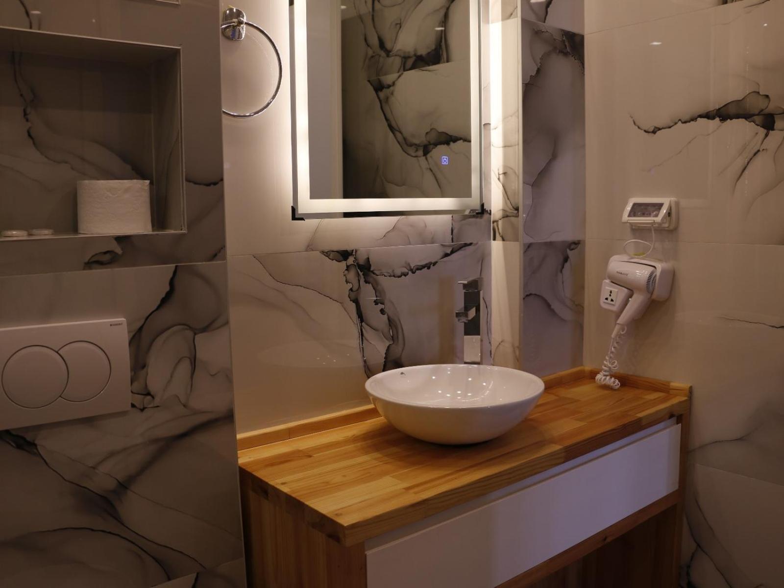 Velco Bb Himara Bed and Breakfast Buitenkant foto